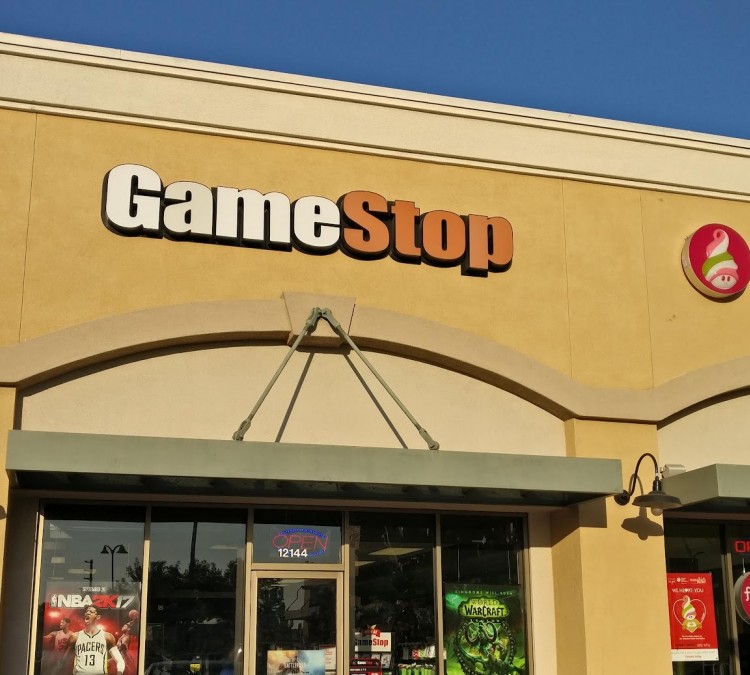 GameStop (Downey,&nbspCA)